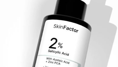 How Does Salicylic Acid Serum Help Reduce Blackheads?